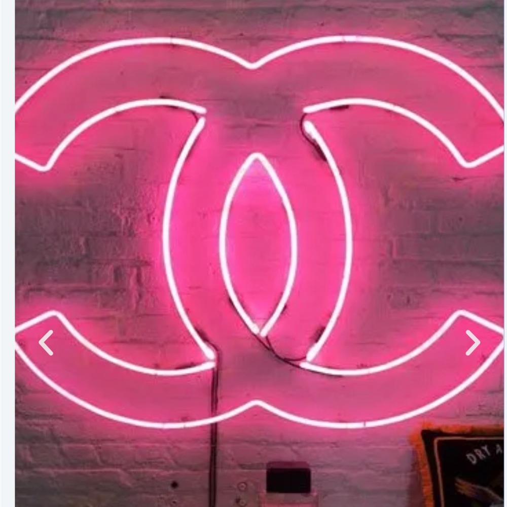 Meet your Posher, Tay